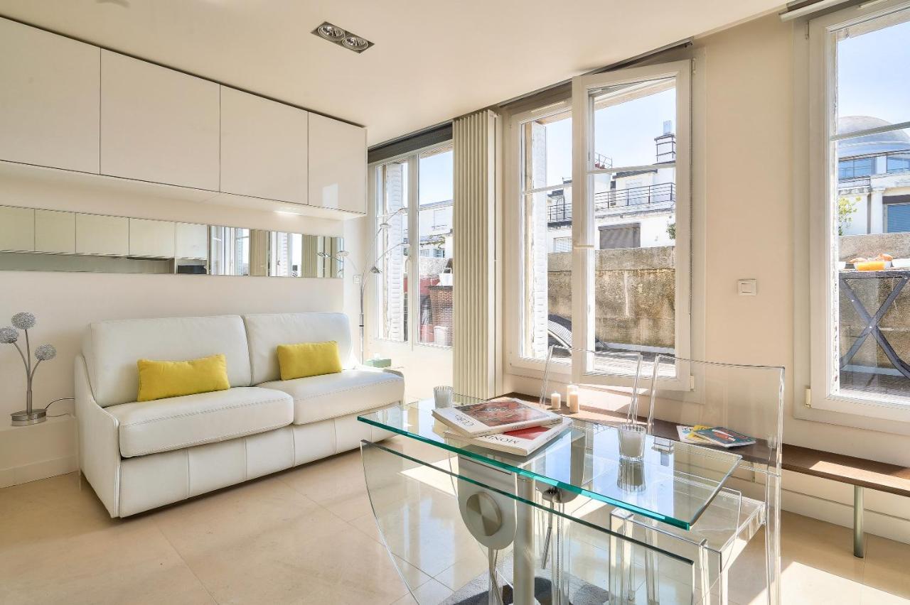 Designed Studio With Ac-Terrasse Vue Tour Eiffel Parigi Esterno foto